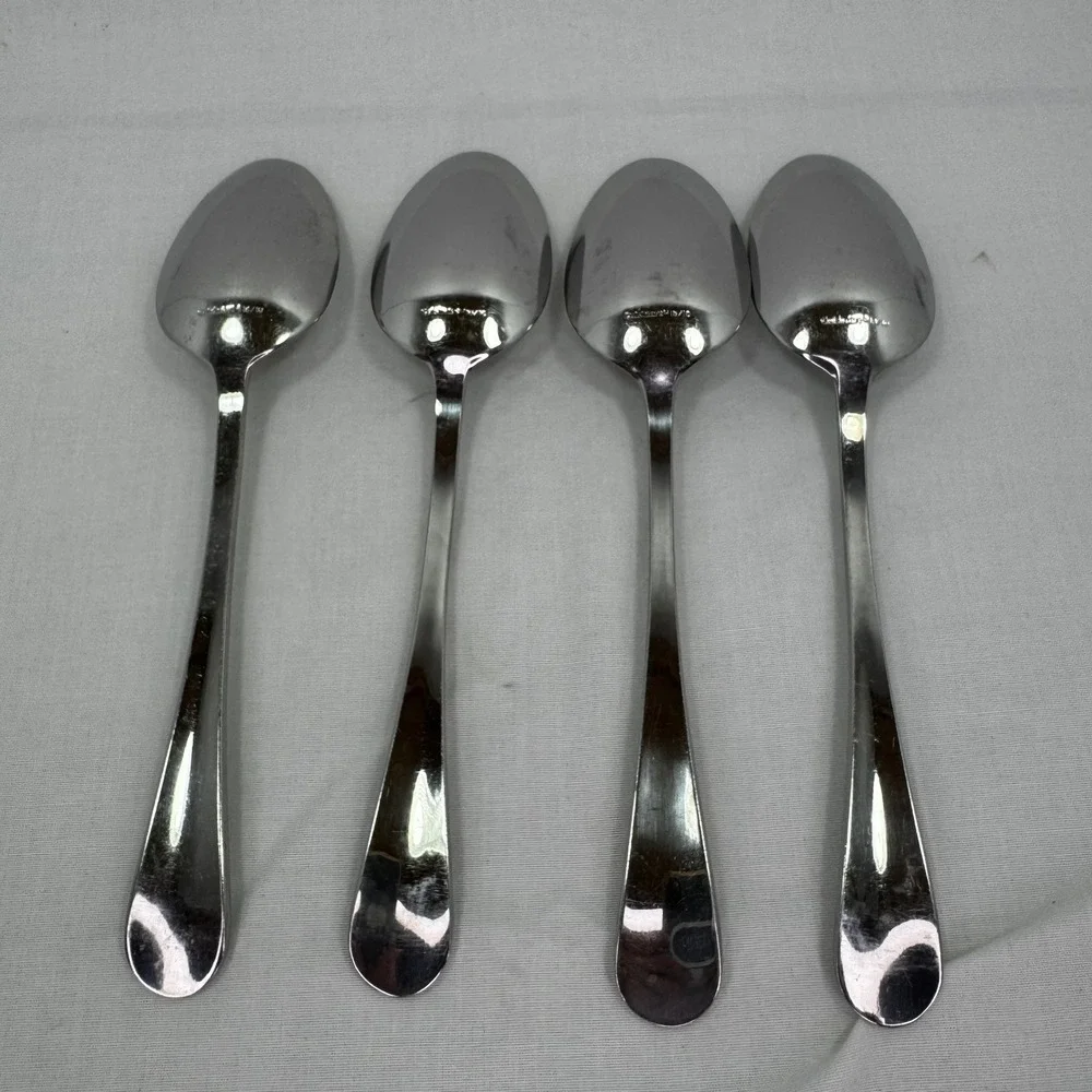 Cuisinart 18/10 Stainless Steel Soup Spoons Set of 4 Teardrop Ridge Handle 7.75